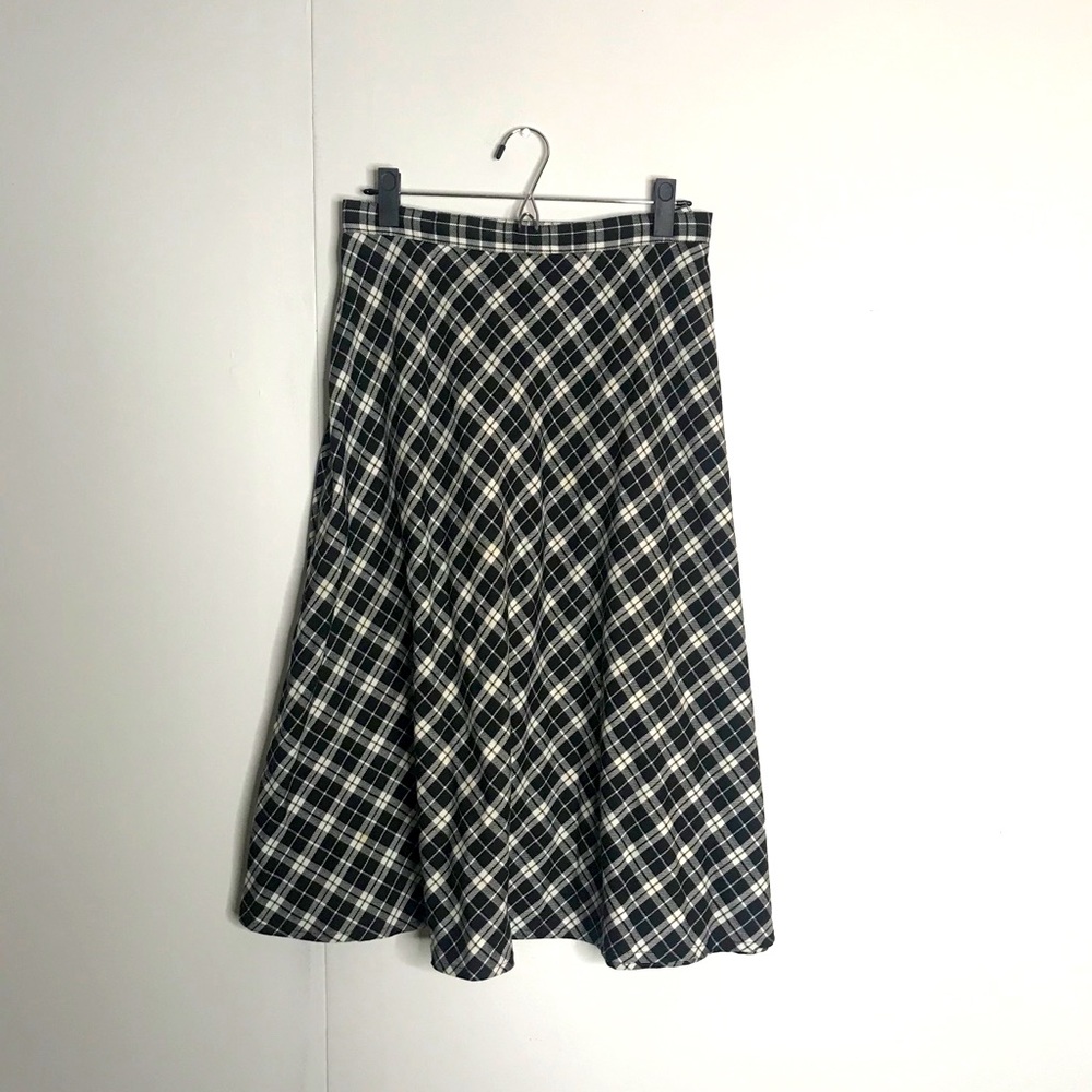 Black & White Plaid Skirt